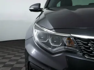 Kia  7