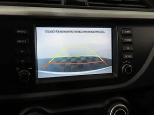 Kia  11