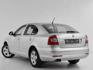 Skoda  4