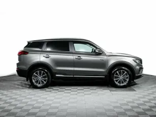 Geely  5