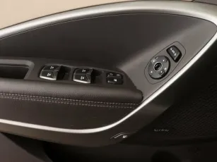 Hyundai  10