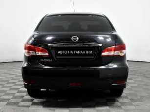 Nissan  6