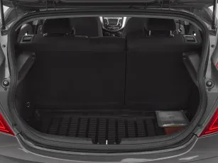 Hyundai  17