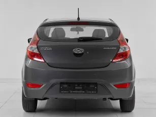 Hyundai  5