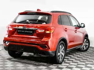 Mitsubishi  3
