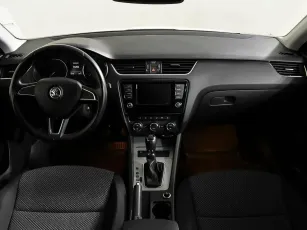 Skoda  10