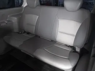 Hyundai  12