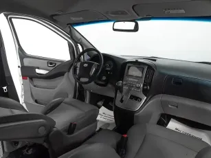 Hyundai  6