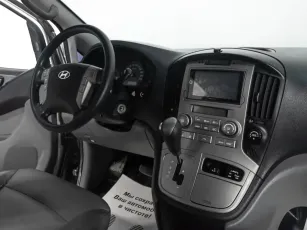 Hyundai  7