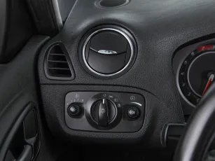 Ford  16
