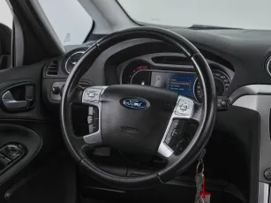 Ford  17