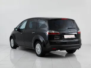 Ford  4