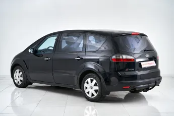 Ford  4
