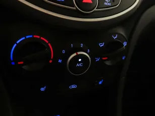 Hyundai  13
