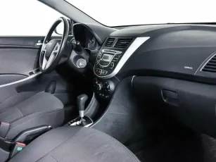 Hyundai  7