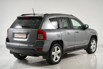 Jeep  5