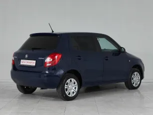 Skoda  6