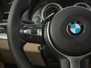 BMW  11