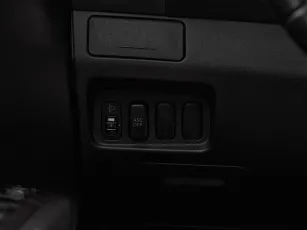 Mitsubishi  15