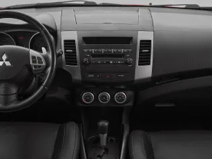 Mitsubishi  16