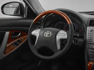 Toyota  10