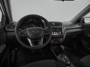 Kia  7