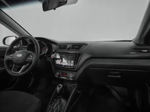 Kia  9