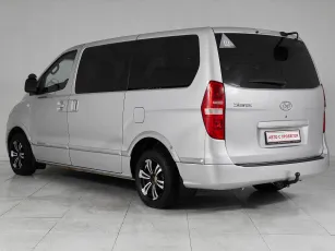 Hyundai  4