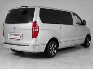Hyundai  6