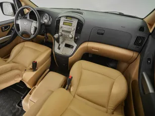Hyundai  10