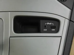 Hyundai  16