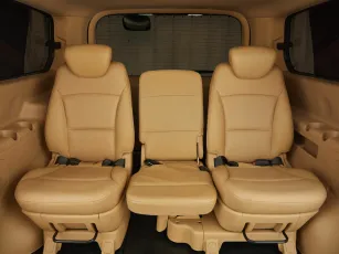Hyundai  20