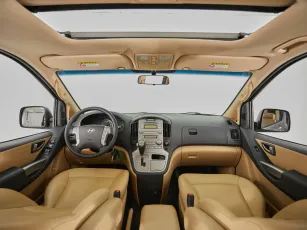 Hyundai  7