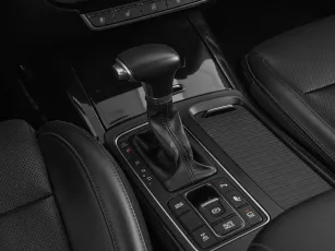 Kia  18