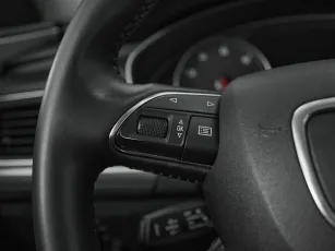 Audi  11