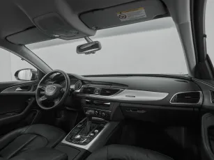 Audi  9