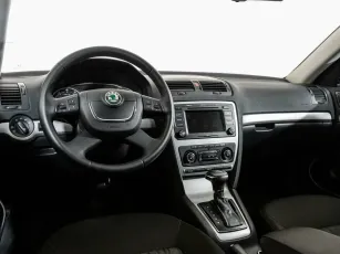 Skoda  9