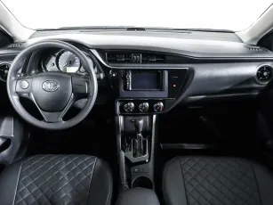 Toyota  11