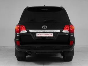 Toyota  5
