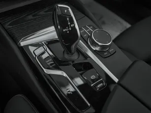 BMW  24