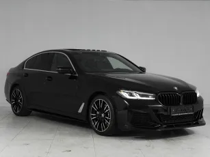 BMW  3