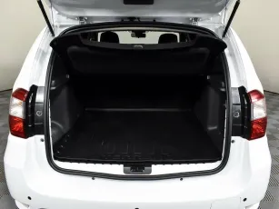 Nissan  15
