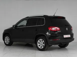 Volkswagen  4