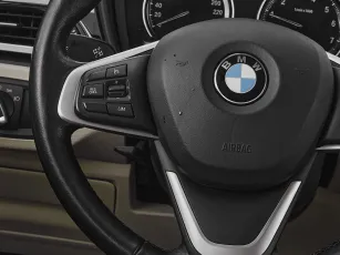 BMW  11