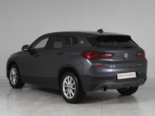 BMW  4
