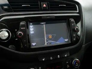 Kia  15