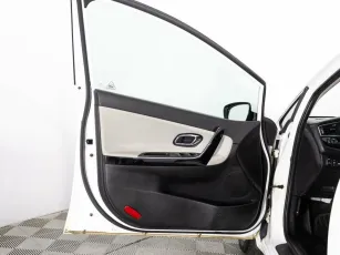 Kia  19