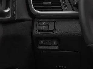 Kia  15