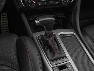 Kia  18