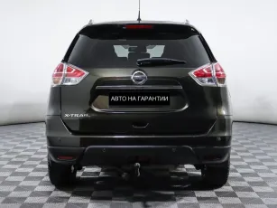 Nissan  4